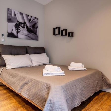 Gino Apartments Alexandroupoli Bagian luar foto